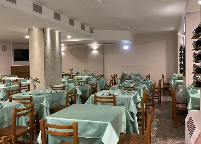 Hotel Ristorante San Giovanni *